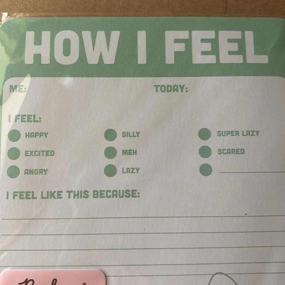 Pusheen Box Exclusive Notepad - Picture 3 of 5